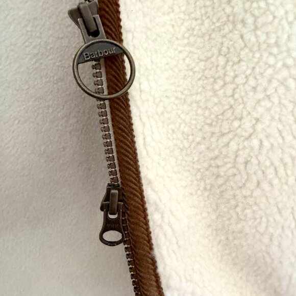Perfect for fall: Barbour jacket - Like new (worn once) - Picture 4 of 11